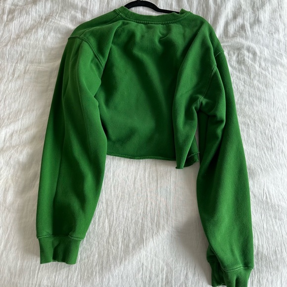 Aritzia Cropped Crewneck - Size L - Picture 3 of 3